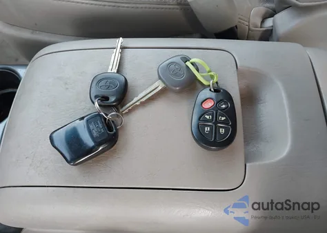 2007 Toyota Sienna Xle from USA, damaged, VIN 5TDBK22C97S003606